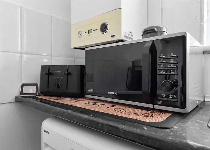 Stylish Flat Near Tower Bridge & London Bridge